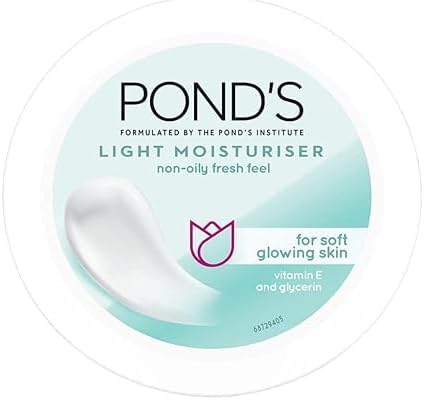 Light Face Moisturiser, Pond,s 75ml, Daily Lightweight Non-Oily Cream with Vitamin E and C, SPF 15