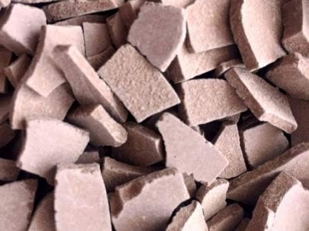 RED Clay Chunks Natural for Eating (Food), 4 oz (110 g)