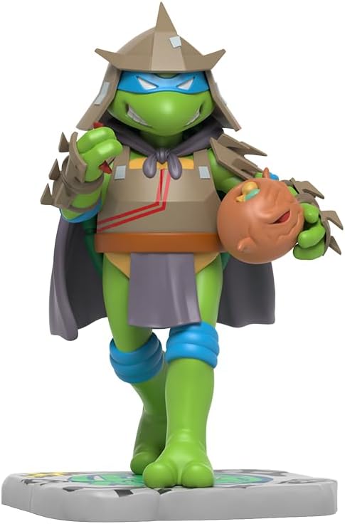 Teenage Mutant Ninja Turtles: Leonardo Cowa-BOO-nga! Edition | REMIXX 6 Inch Collectible Figurine