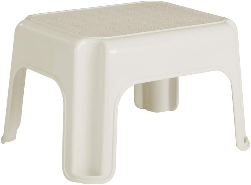 Rubbermaid Roughneck Step-Stool Bisque Lightweight Holds up to 300 pounds Ideal for Kitchen-Bath Skid-Resistant