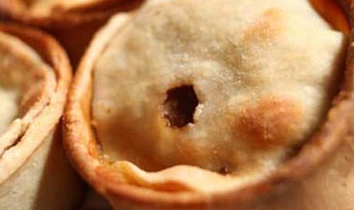 Tongmaster Scotch Pie Kit - 12 Pie Shells & Lids, Seasoning Mix &Guide