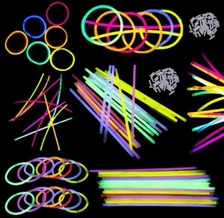 Famvida 100 Glow Sticks Party Packs Adult, Glow Sticks with Connectors to Make Glow Necklaces, Glow Bracelets Adults, Neon Glow Stick for Adults, Suitable for Dance, Wedding or Party