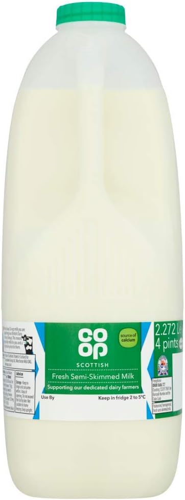Co-op Semi Skimmed Milk 4 Pints/2.272L