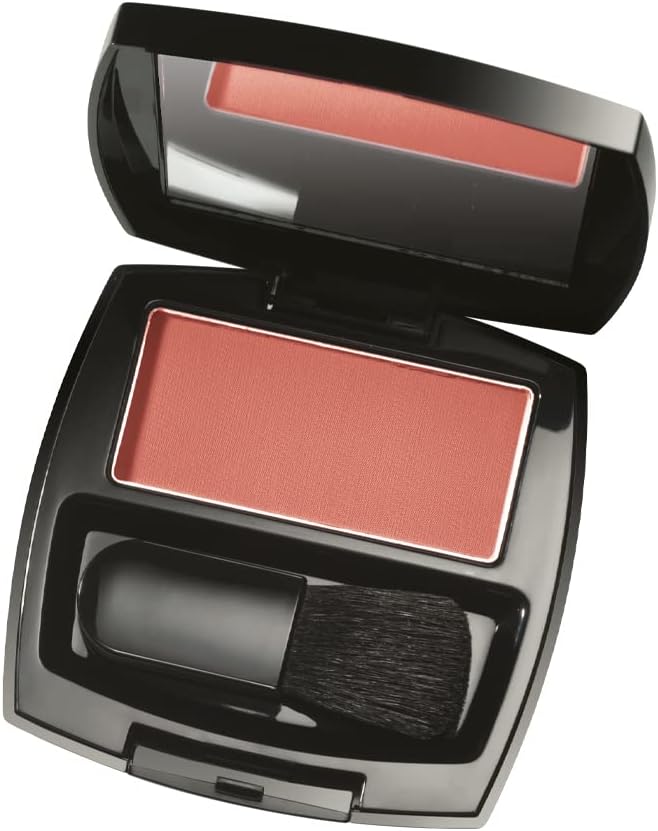 Avon True Colour Luminous Blush Russet with Pigmented Full Colour Finish for A Radiant Glow, 6.2g
