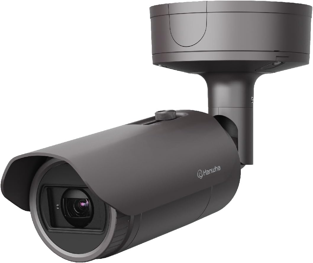 Hanwha Techwin XNO-9082R 8mp/4K IR WDR Network Bullet Camera with 2.8~8.4mm (3X) Motorized varifocal Lens, RJ45 Connection