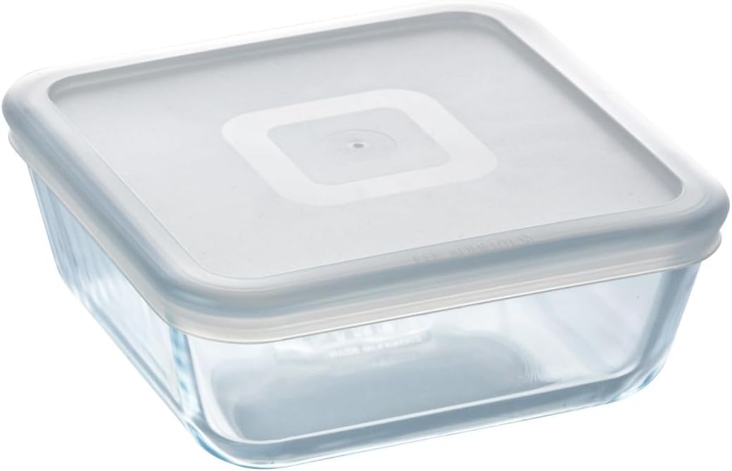 Pyrex Cook&Freeze Recipient Care Glass Size with lid 20.5 x 20.5 x 7.5 cm - Without lid 20 x 20 x 7 cm | Airtight lidded design prevents freezer burn and locks in moisture, with a thermal-shock resistant build for easy reheating.