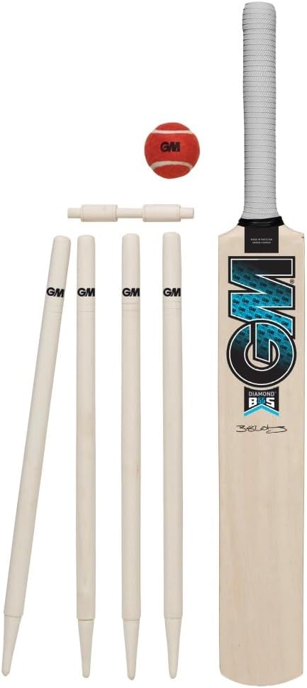 Gunn & Moore GM Young Gunn Cricket Set | Diamond | Cricket Bat, Soft Ball, Batting Gloves, Stumps & Bail and Carry Bag | Size 1, 3 or 5