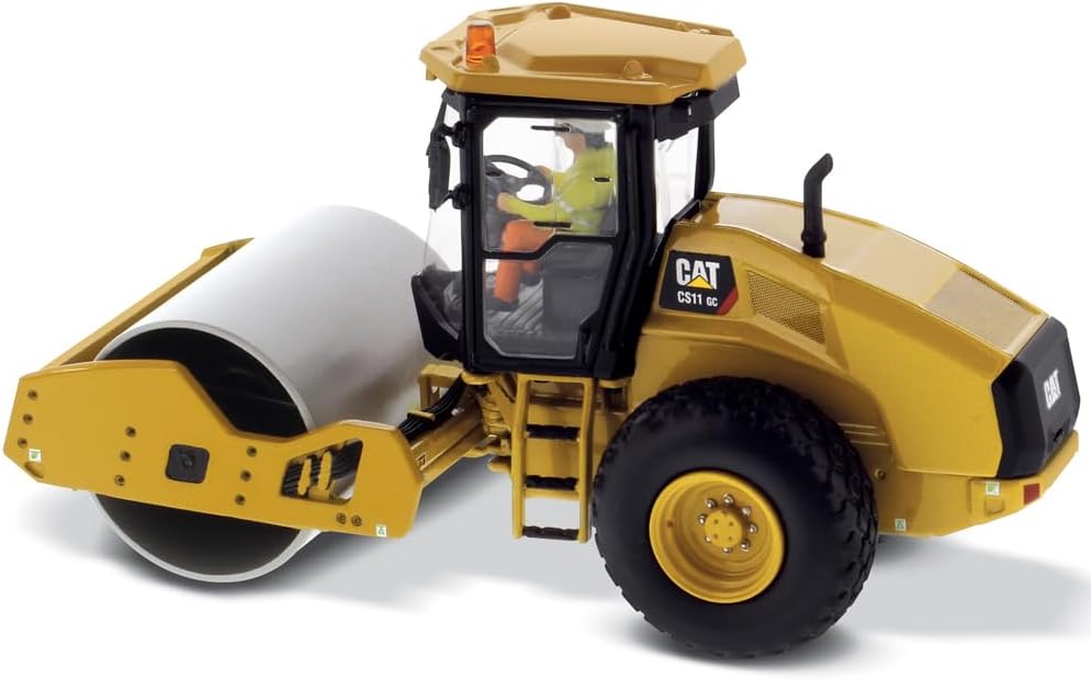 Diecast Masters 1:50 Scale Caterpillar CS11 GC Soil Compactor | High Line Series Cat Trucks & Construction Equipment | Diecast Masters Model 85589