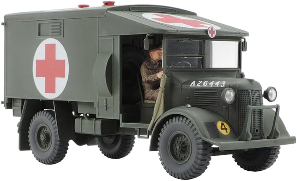 British WWII 2t 4x2 Ambulance Truck 1:48 Military Plastic Model Assembly Kit