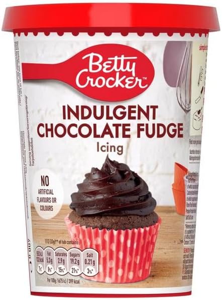 Crocker Indulgent Chocolate Fudge Icing, 400g,Savour the rich, fudgy texture and intense chocolate flavour of this indulgent icing.