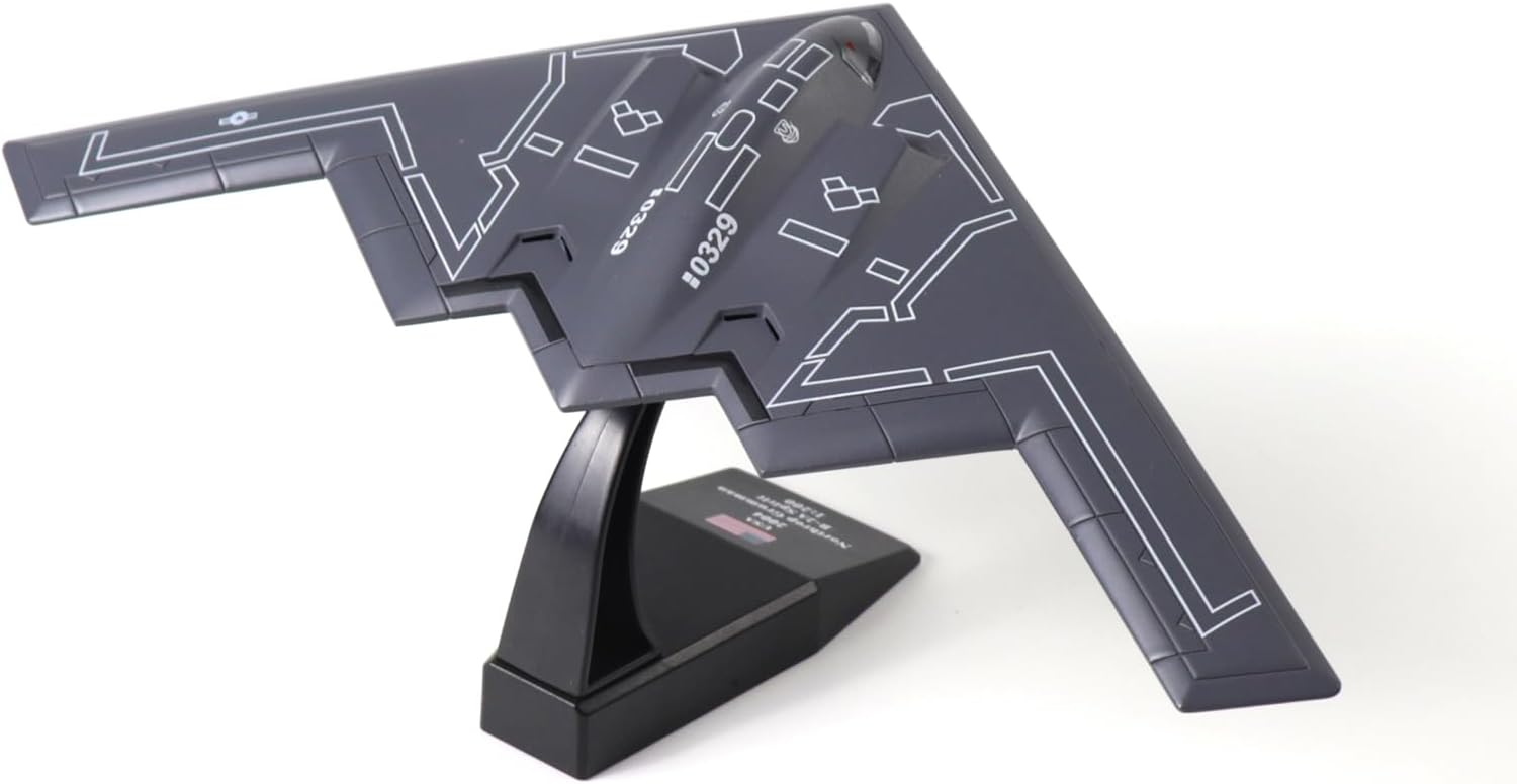 B-2A Spirit 1/200 Metal Bomber Model Kits with Stand Stealth and Strategic Bomber Diecast Alloy Airplane Model Pre-Build Military Aircraft Collection(USAF Spirit of Missouri)