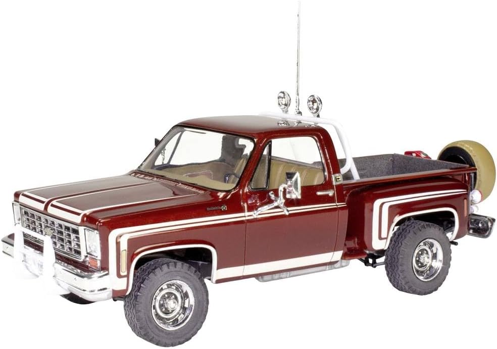 Level 4 Model Kit 1976 Chevrolet Sports Stepside 4x4 Pickup Truck 1/24 Scale Model by Revell