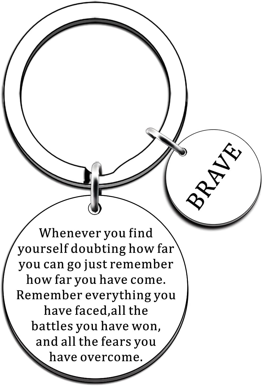 JMIMO Inspirational Keyring for Her Him Class of 2025 Student Graduation Gifts University College Middle High School Graduate Souvenir for Senior Students Brave Keychain Accessory