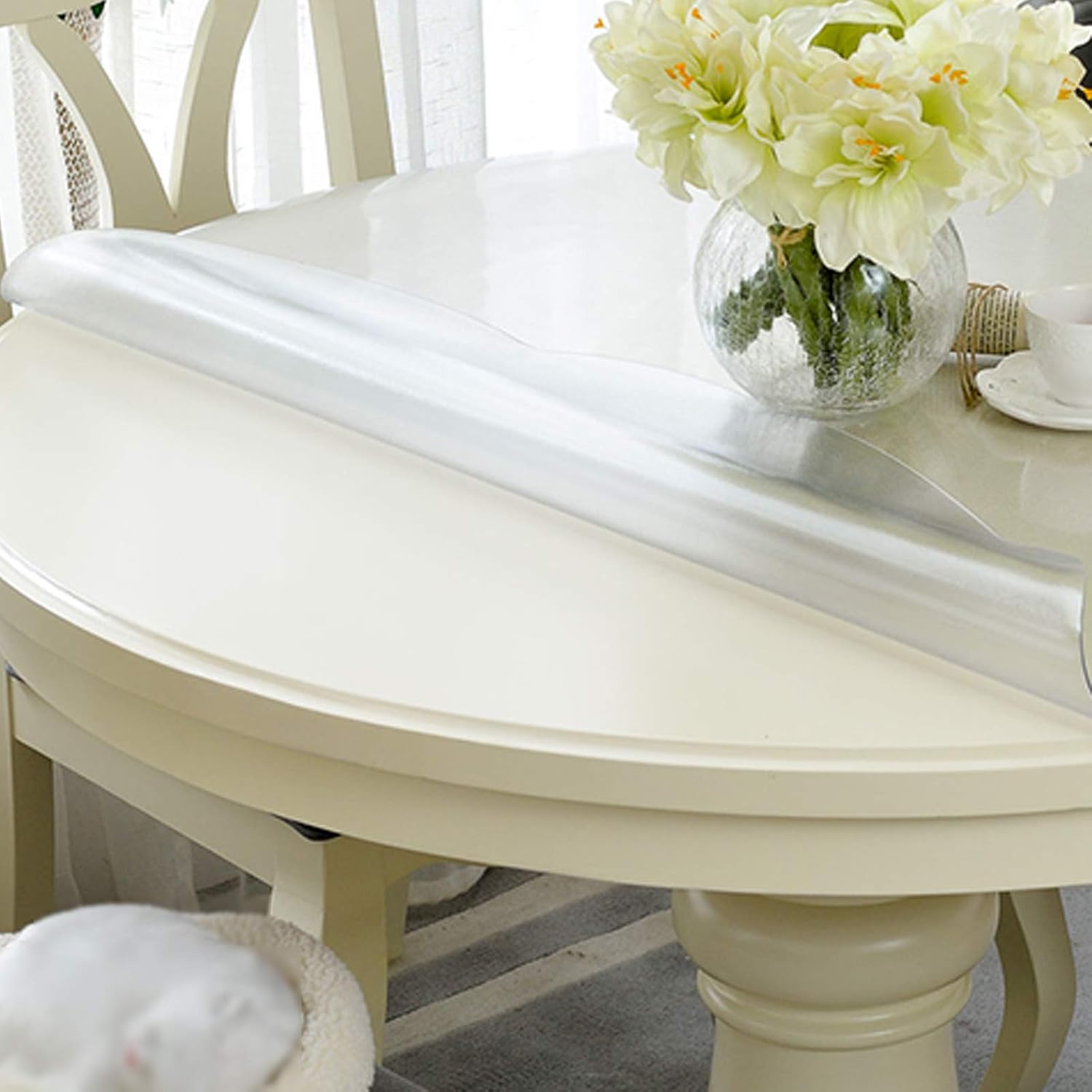 1.5mm Thick Round Table Pad,Clear Table Cover Protector,Non-Slip Tablecloth Protector,Durable Plastic Tablecloth,Frosted Table Cover,for End Table/Night Stand/Side Table (65cm/26in)