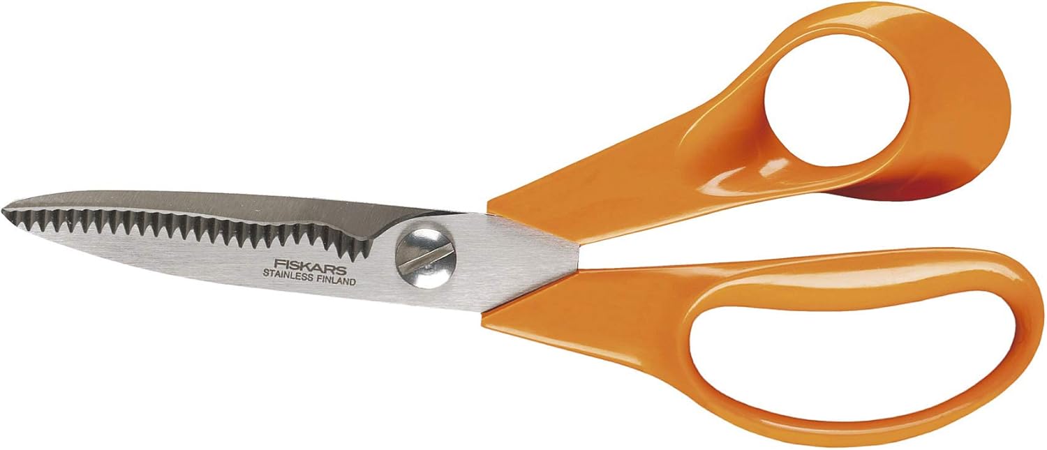 Fiskars Universal Scissors S92, Length: 18 cm, Stainless steel blade/plastic handles, Classic, Orange, 1000555