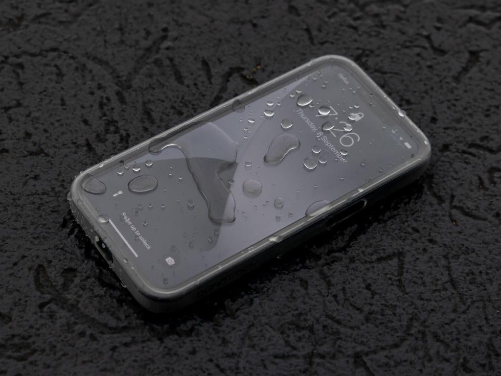 Quad Lock MAG Poncho for iPhone 12/12 Pro
