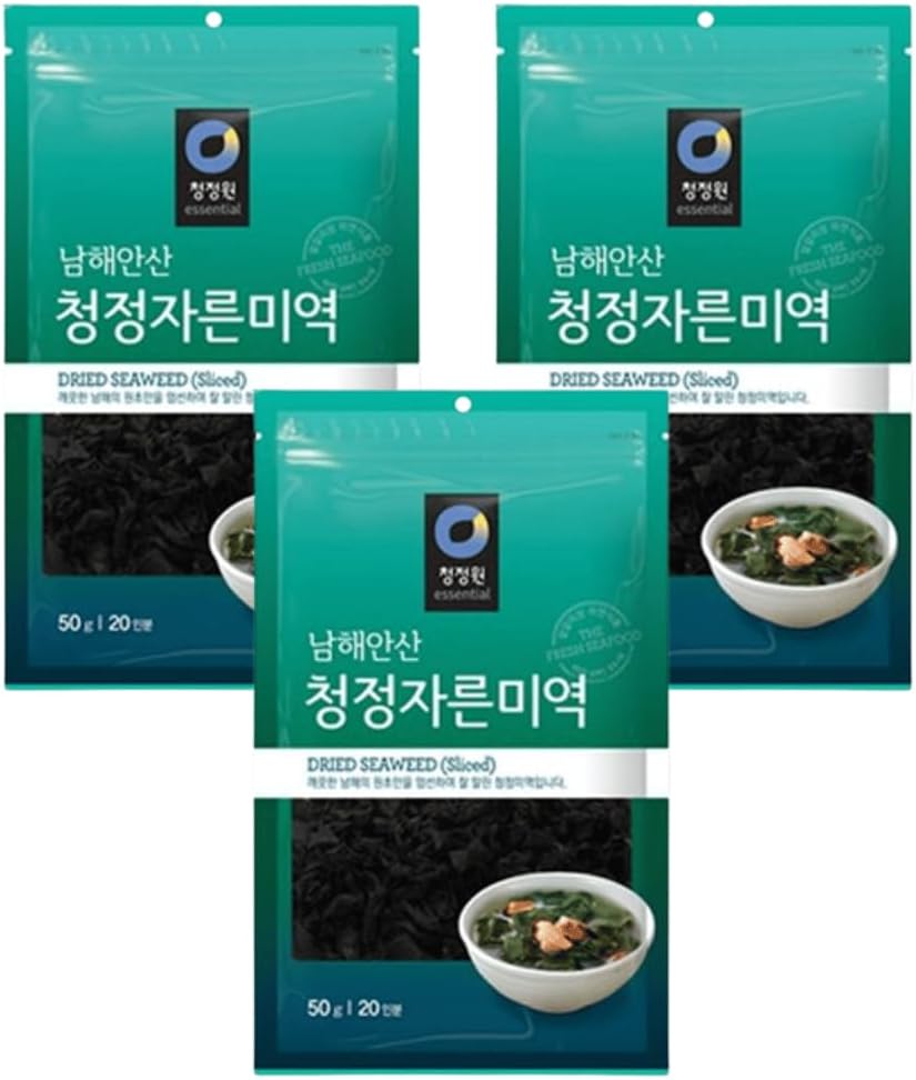 Daesang Chung Jung One Korean Dried Seaweed (Sliced) 50g (Pack of 3) - Rich in Iodine & Fiber - Ideal for Soups, Stews, Rice Dishes & Sushi