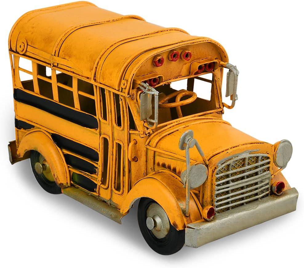 DS. DISTINCTIVE STYLE Handcrated Metal School Bus Retro Classic Vehicle Desk Decor
