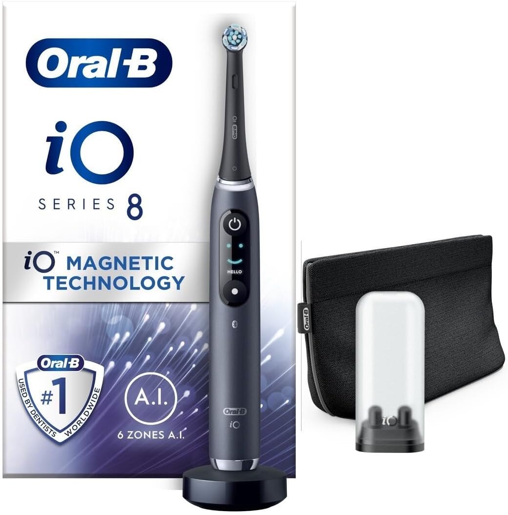 Oral-B iO8 Black Onyx (+ Pouch)