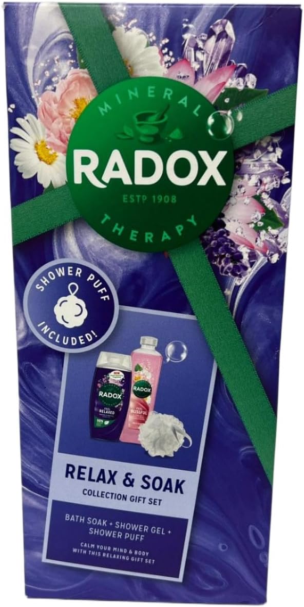 Radox Relax & Soak Collection: Ultimate Bath Time Gift Set