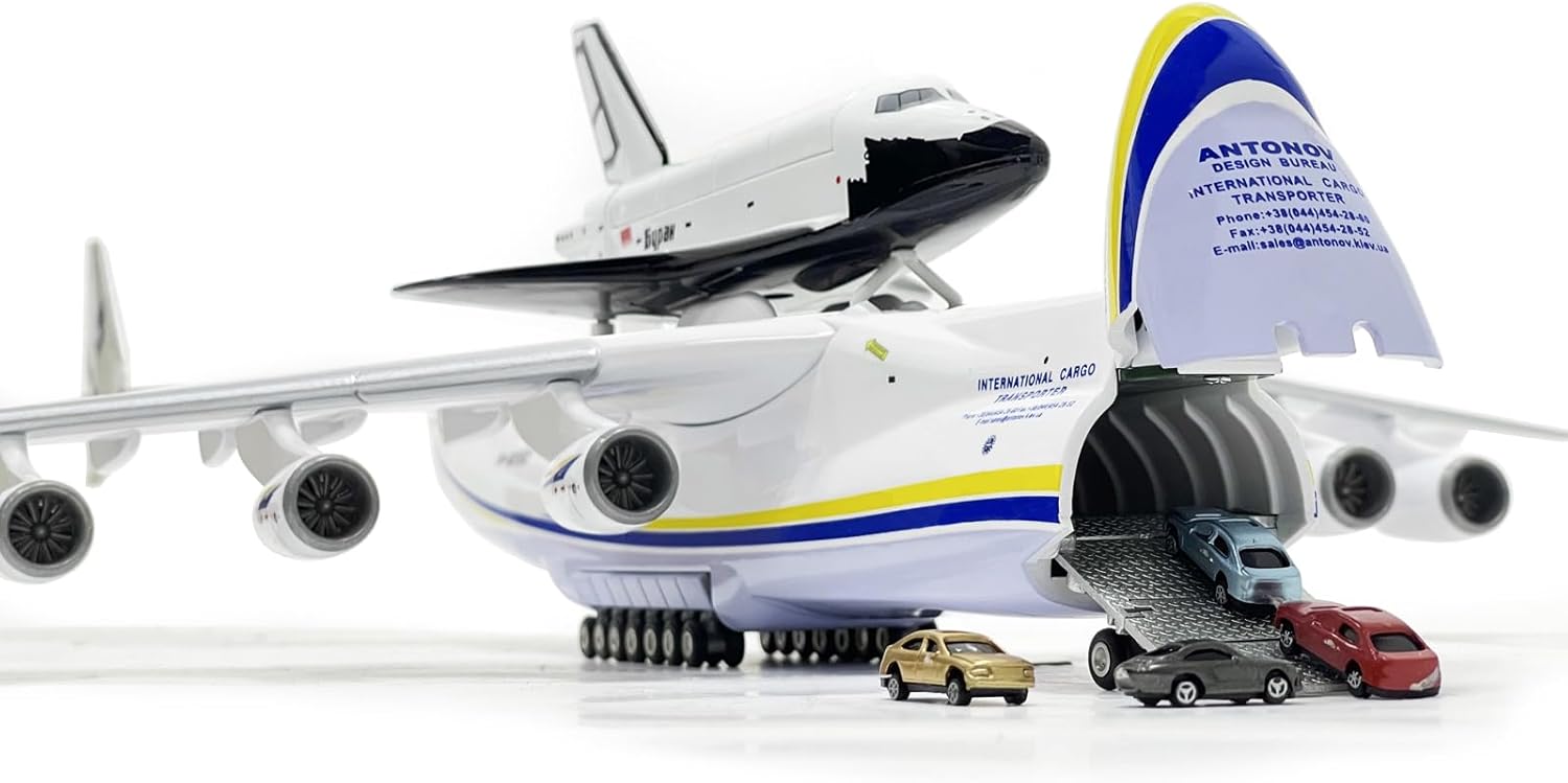 1:200 Scale AN225 Model Airplane，Openable Cabin, 17-inch Length, Resin Aircraft Model Toy for Gifts and Collections (an225-3)