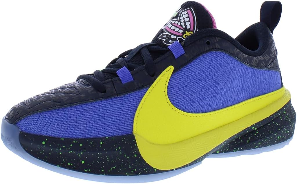 Nike Boy's Freak 5 (Big Kid)