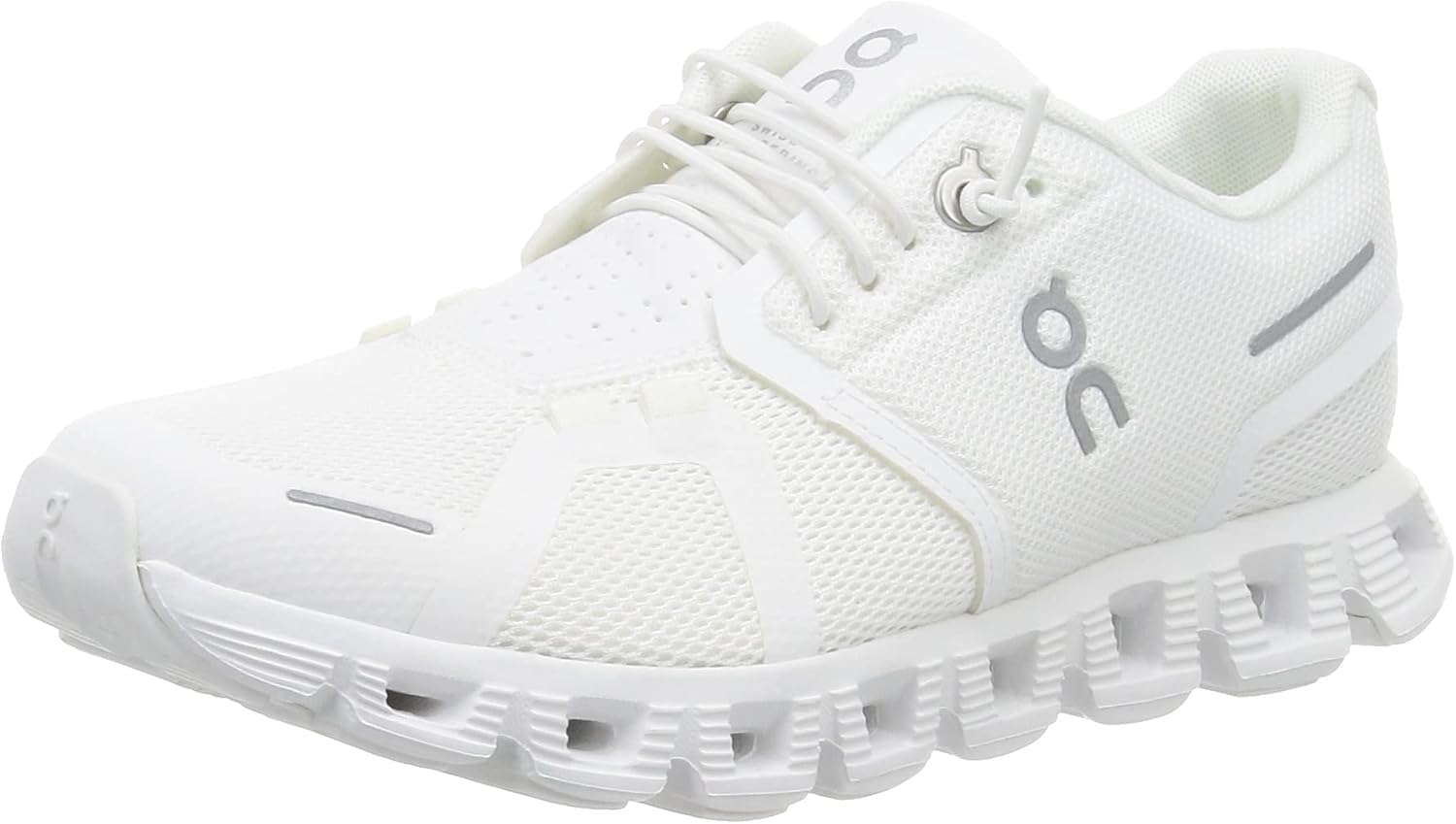 ON Women's Cloud 5 Sneaker