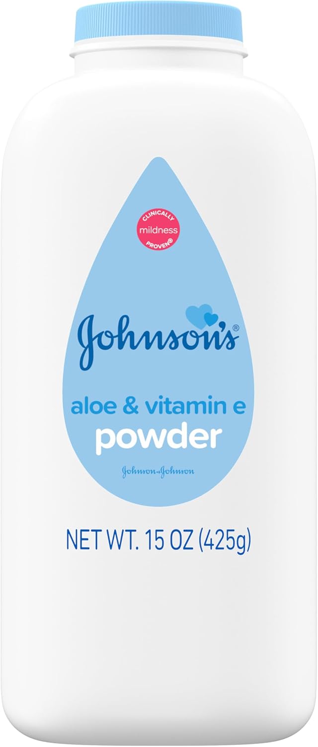 Johnson's Baby Powder, Naturally Derived Cornstarch with Aloe & Vitamin E for Delicate Skin, Hypoallergenic and Free of Parabens, Phthalates, and Dyes for Gentle Baby Skin Care, 15 oz