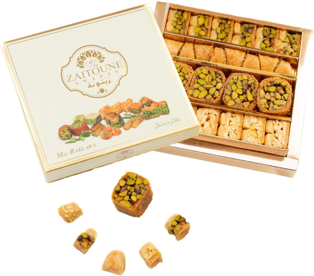 Zaitoune Cashew & Pistachio Baklava Selection Box - 250 g | Traditional Luxury Pastry | Arabic Dessert with Authentic Flavours in Beautiful Packaging | Handmade in Turkey