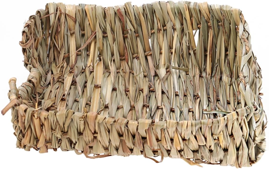 Small Pet Grass Bed Cozy Hamster Nest for Chinchillas Guinea Pigs Natural Woven Grass Organic Fragrance for Small Animal Cages and Comfortable Sleep