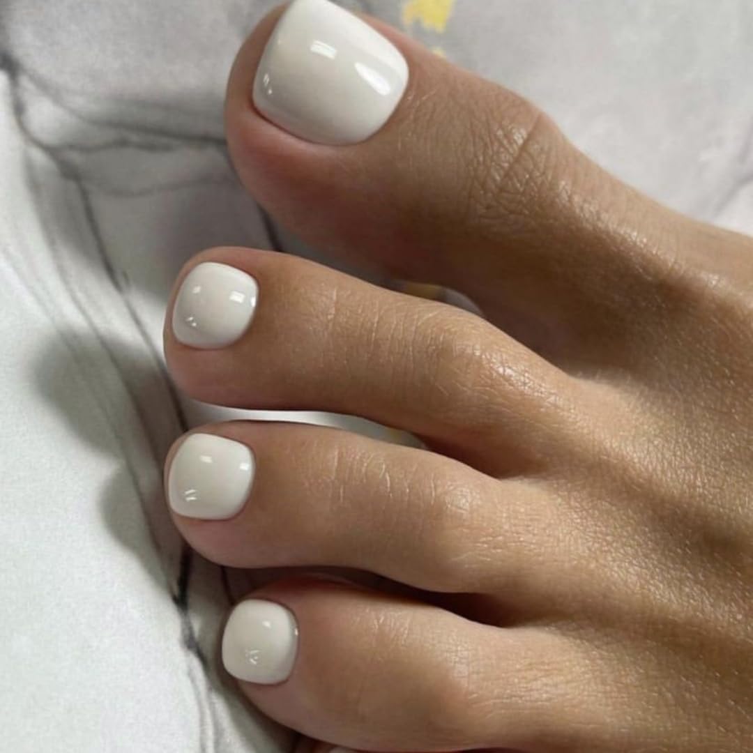 SXVME Milky White Press on Toes Nails Short Square, Solid Color Fake Toe Nails Glue on, Toe Press on Nails for Women, Glossy Gel ToeNails Acrylic for Decoration 24 Pcs