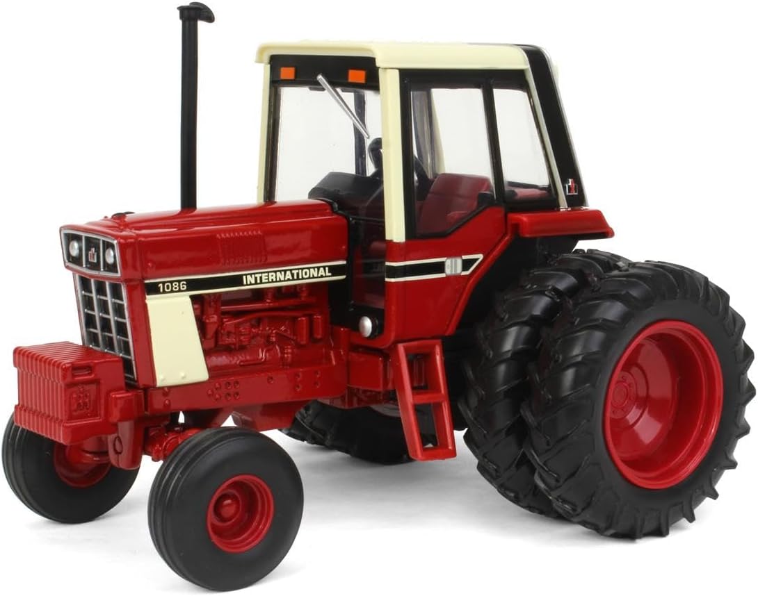 ERTL 1/32 International Harvester 1086 Wide Front Tractor with Rear Duals 44316