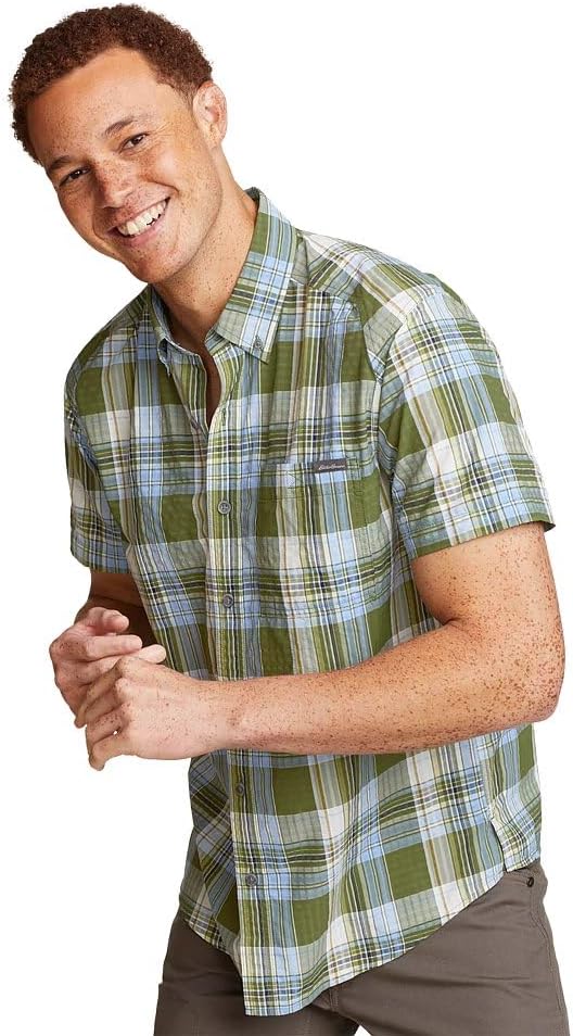 Eddie Bauer Men's Pack It Short Sleeve Seersucker Shirt
