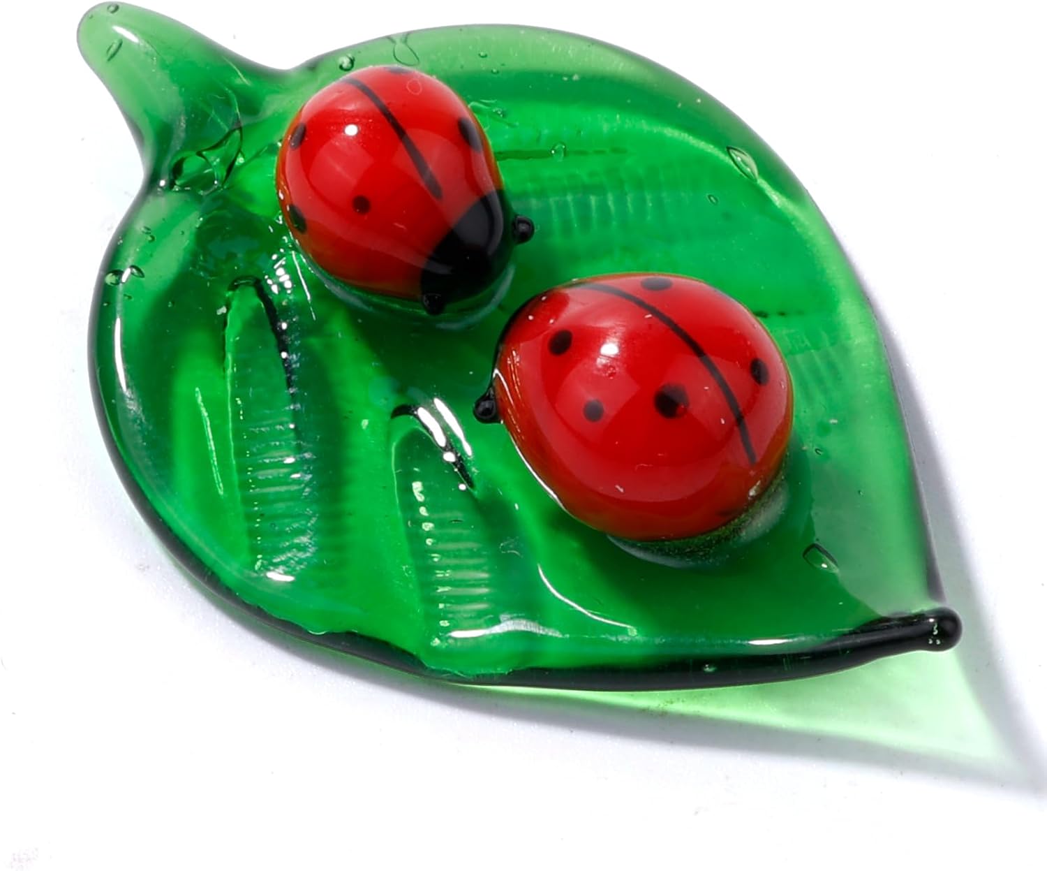 Cute Tiny Ladybird Figurine, Mini Crystal Green Leaf Glass Ladybug Small Ladybug Ornament Hand-Blown Glass Collectible Figurines Colorful Crystal Animals Statue for Decor Room Ornament