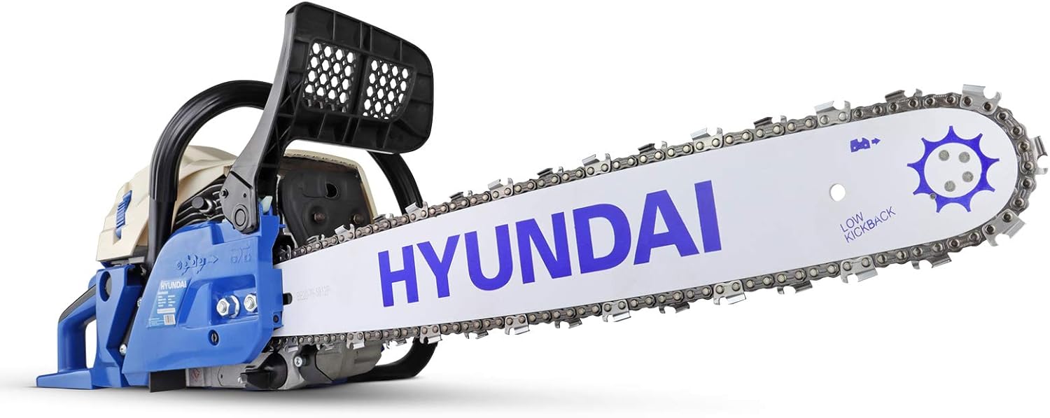 Hyundai 62cc Petrol Chainsaw 20 Inch Cutting Bar Includes 2 Chains, Chain Saw Carry Bag, Chain File & 2 Stroke Fuel Mixing Bottle, Cordless Garden Tools