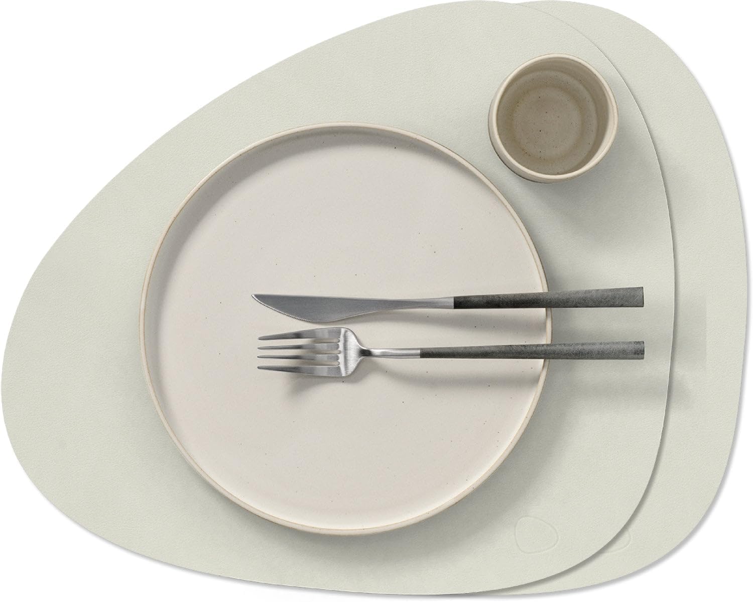 LIND DNA Nupo Placemats - Leather - Linen - Curved - 44 x 37 cm - Set of 2