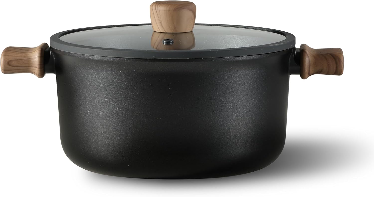 CAROTE Nonstick Soup Pot With Lid, 7.9Qt Non Stick StockPot Large Cooking Pot with Lid, Titanium - containing Soup Pot, Induction Compatible, PFOA/PFOS Free