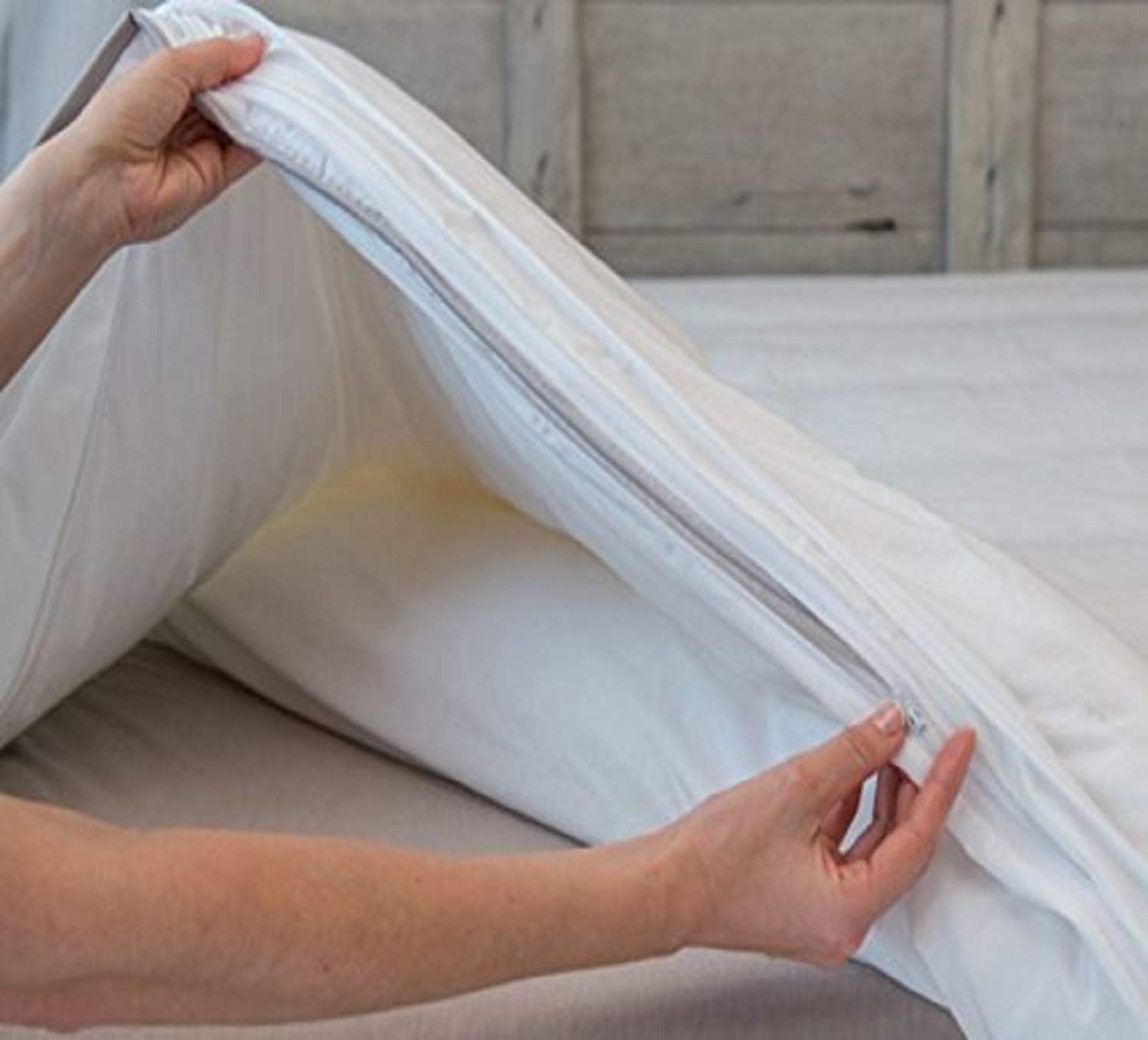 Double Anti Allergy Zippered Duvet Quilt Protector Non noisy Breathable|Anti Allergy|Anti Dust Mite|Anti Sneezing|Anti Itching|Wipe off with Wet cloth