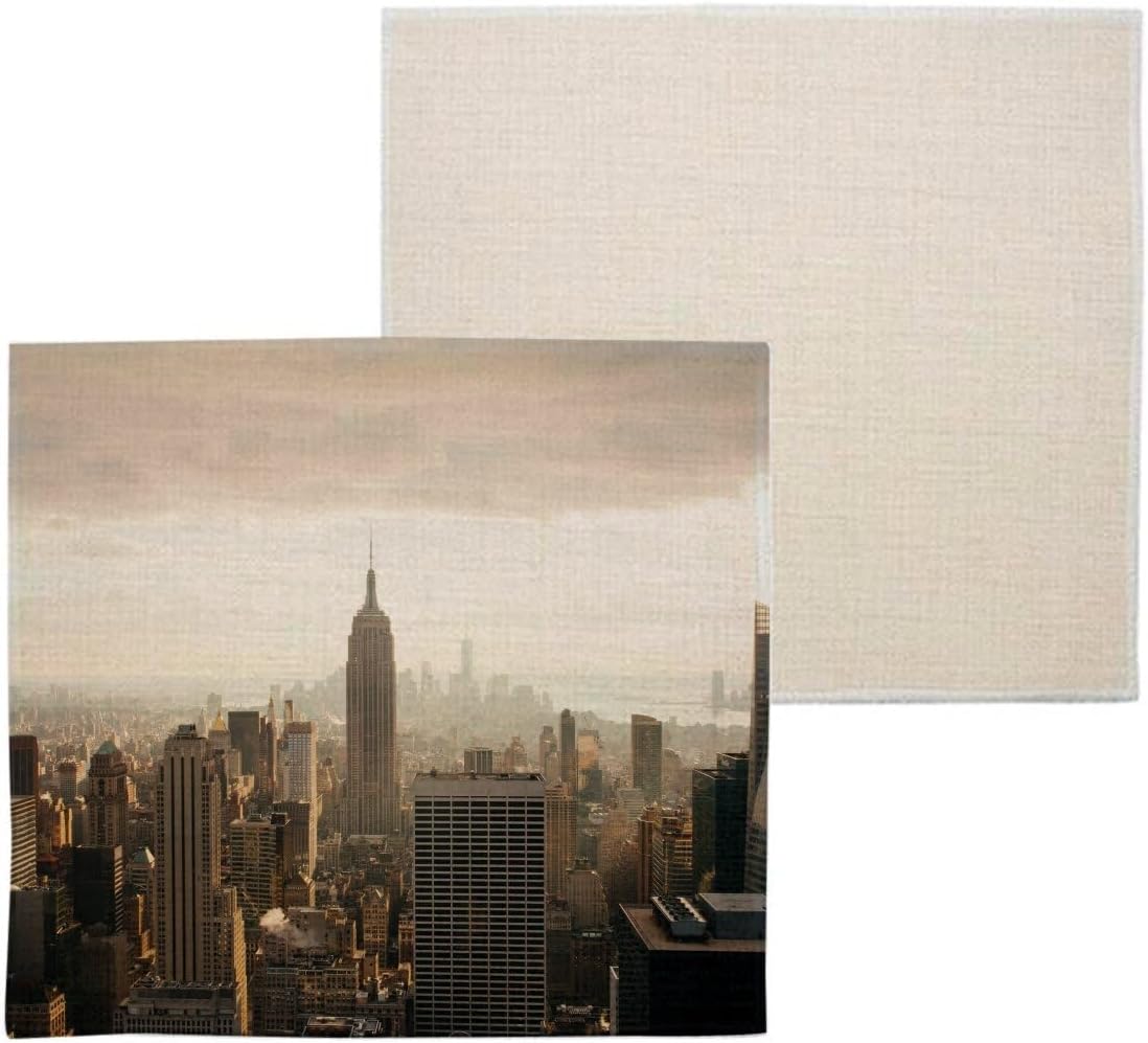 Linen Coaster - Empire State Bulding Under The Clouds New York USA - 1 Unit (100 x 100 mm)
