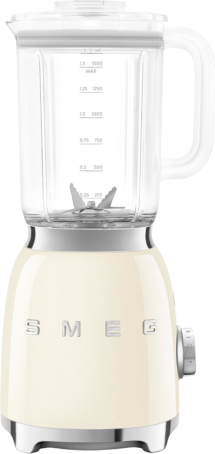 SMEG BLF03 Retro Style Blender – 600W Countertop Blender with 48 oz BPA-Free Jug, 3 Speeds + Pulse, Ice Crush & Smoothie Functions – 50s-Inspired Design-Cream