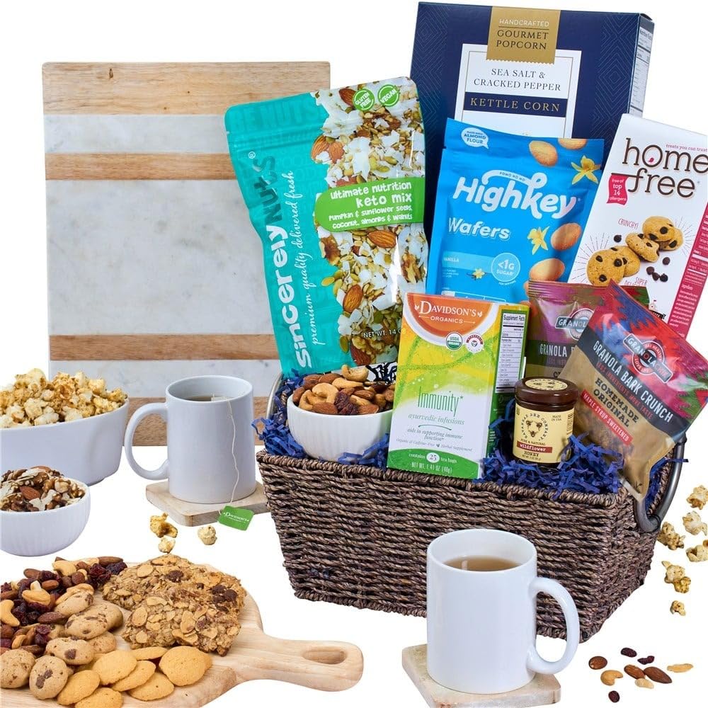 Healthy Food Gift Basket Classic by GourmetGiftBaskets.com