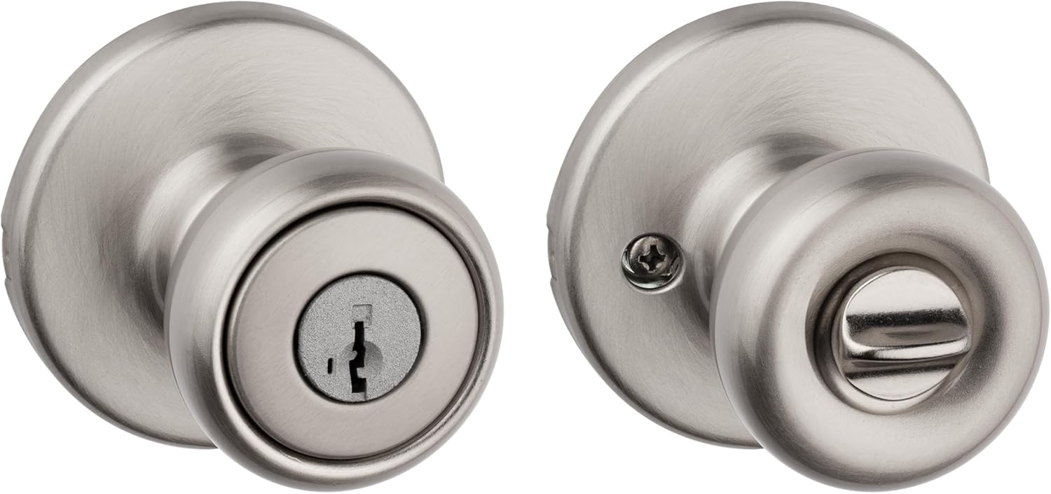 Kwikset Tylo Entry Door Knob with Lock and Key, Secure Keyed Handle Exterior, Front Entrance and Bedroom, Satin Nickel, Pick Resistant SmartKey Rekey Security and Microban