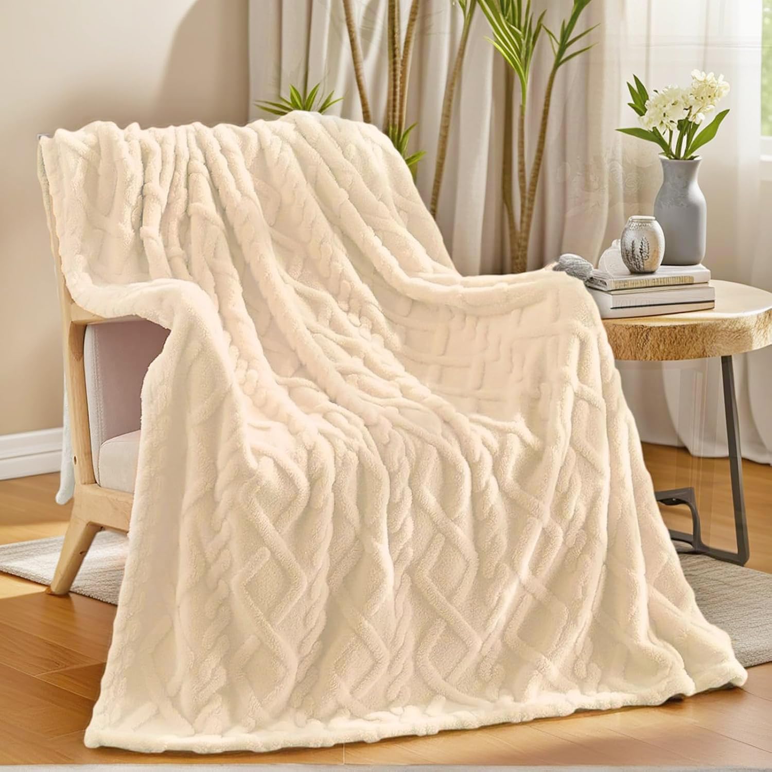 Homcomodar Throw Blanket for Bed 150x200cm Beige Sofa Throw Warm Cozy Throw for Sofas Fluffy Blanket Striped Jacquard Throw Blanket for Couch