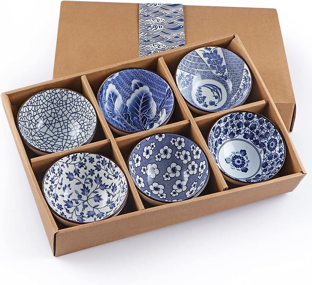 Skelang Ceramic Bowls, Japanese Pottery Bowls with Gift Box, Porcelain Serving Bowls for Rice, Soup, Dessert, Snack, 300ml/10 Oz, Set of 6