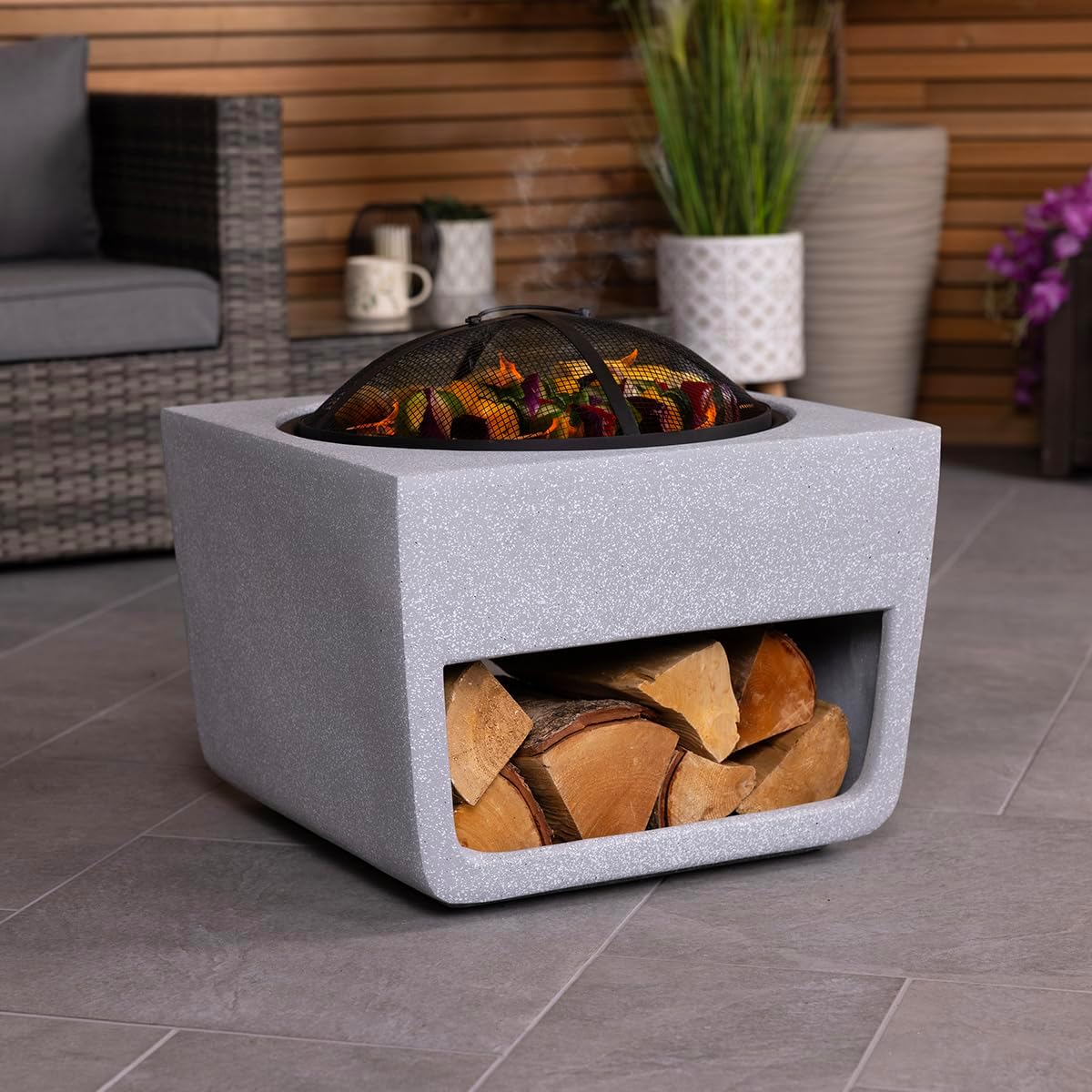 CHARLES BENTLEY Outdoor, Garden, Patio, 50cm Square Magnesia Fire Pit With Mesh Cover, Cooking Grill, Patio Heater, With Poker, Lightweight Modern MGO Design, Wood And Charcoal Burner (52x52x48cm)