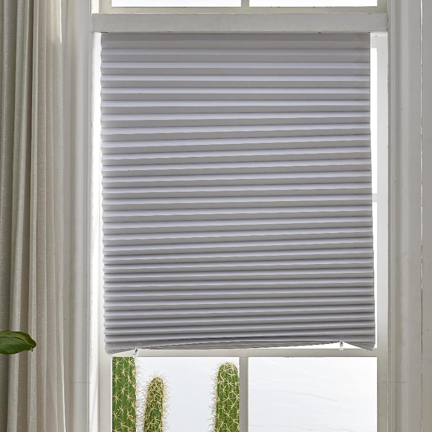 2 Pack Pleated Fabric Blind,Temporary Blackout Blinds for Windows,Light Filtering Pleated Shades,Free Cut Non-woven Self-adhesive Curtain,No Drilling,for Bedroom,with Clips (W 24 x H 71in,Grey)