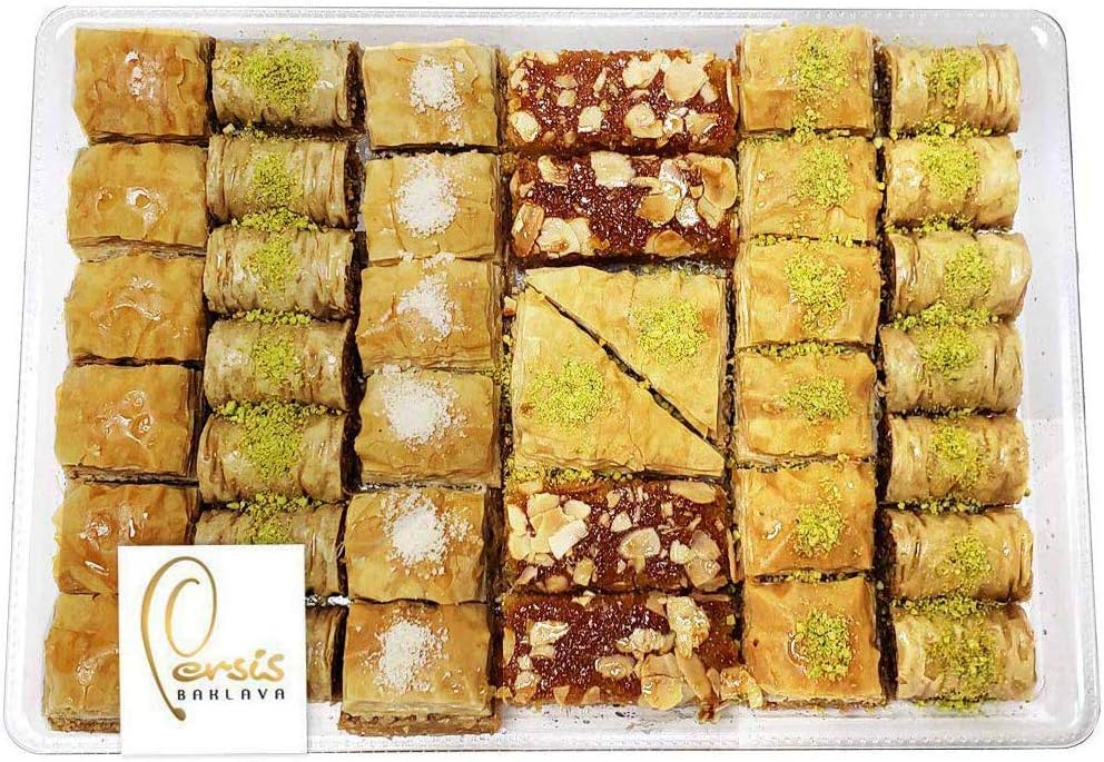 Persis Premium Baklava Gift Box - Baklava 1kg - Handcrafted Pastry - Premium Baklawa in Gift-Ready Box (1kg, 38 Pieces)