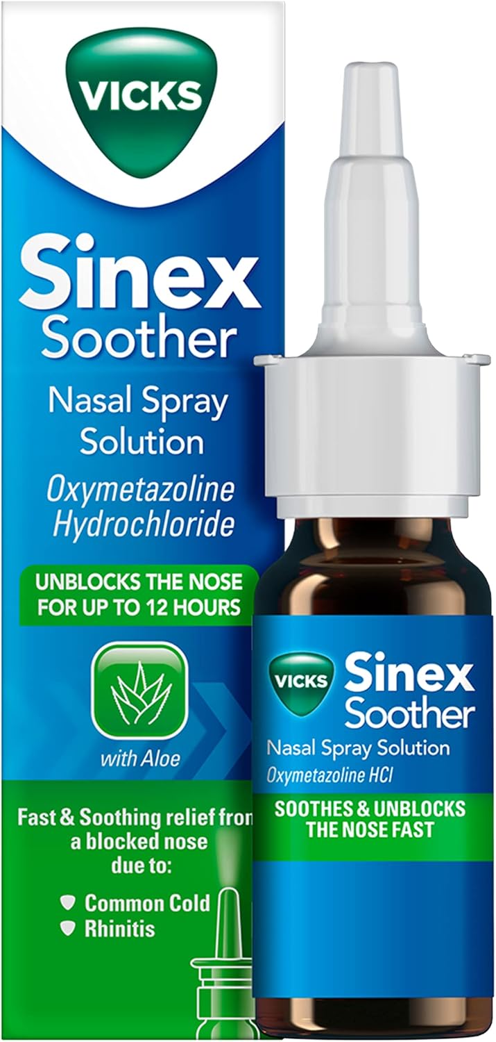 Vicks Nose Spray, Sinex Soother, Decongestant Nasal Spray For Blocked Nose Due To Cold Or Rhinitis, With Aloe Vera, Natural Eucalyptus Extract, Blocked Nose Relief With A Menthol Scent, 15 ml