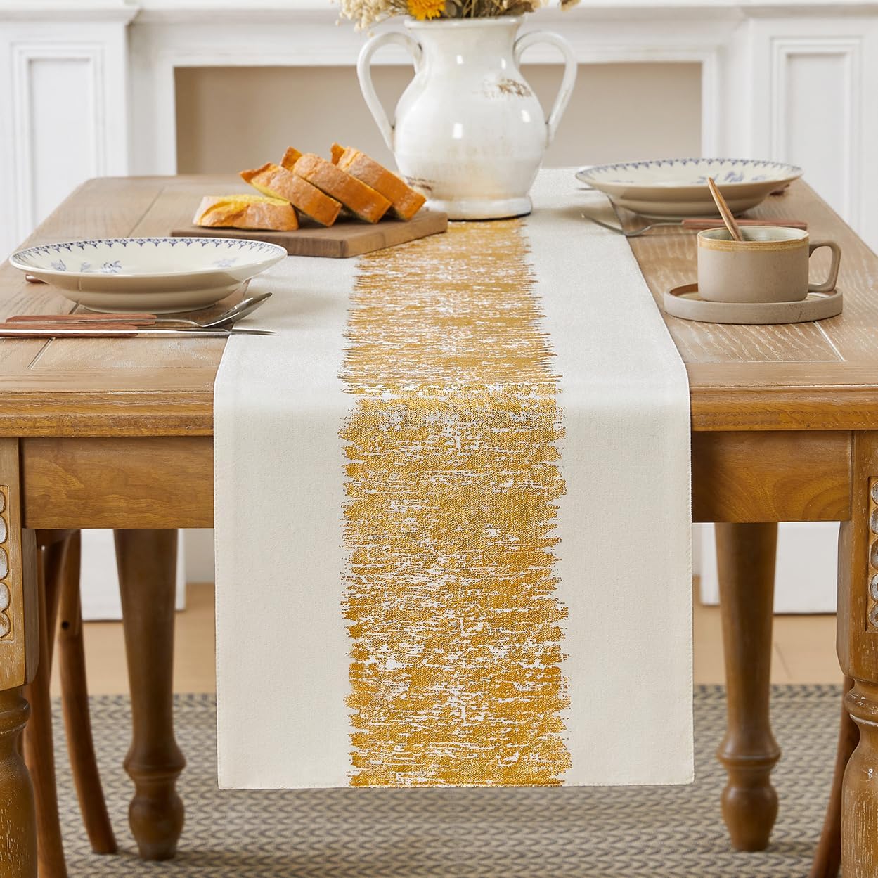 Metallic Style Table Runner, Cotton and Linen Gold Table Runners 72 inches Long,Pre-Pressed Metal Striping Process, Birthday Wedding Decorations for Home Living Room Decor(Gold, 13"x72")