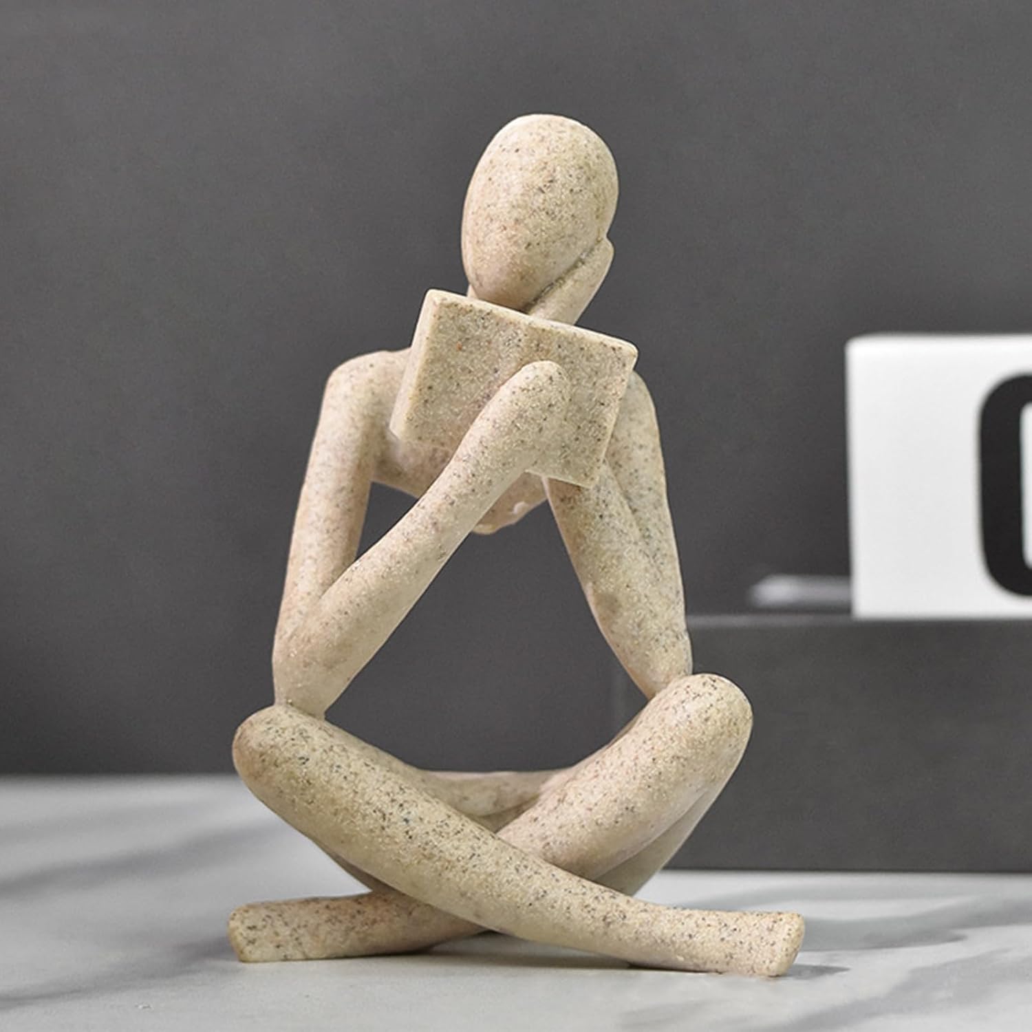Dnoifne Reading Women Statue, Thinker Sculptures, Abstract Art Ornament, Modern Aesthetic Figurine Decoration, Suitable for Home Living Room Bedroom Office Shelf Table Desk Bookshelf Decor
